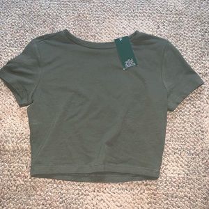 Size small wild fable dark green crop top